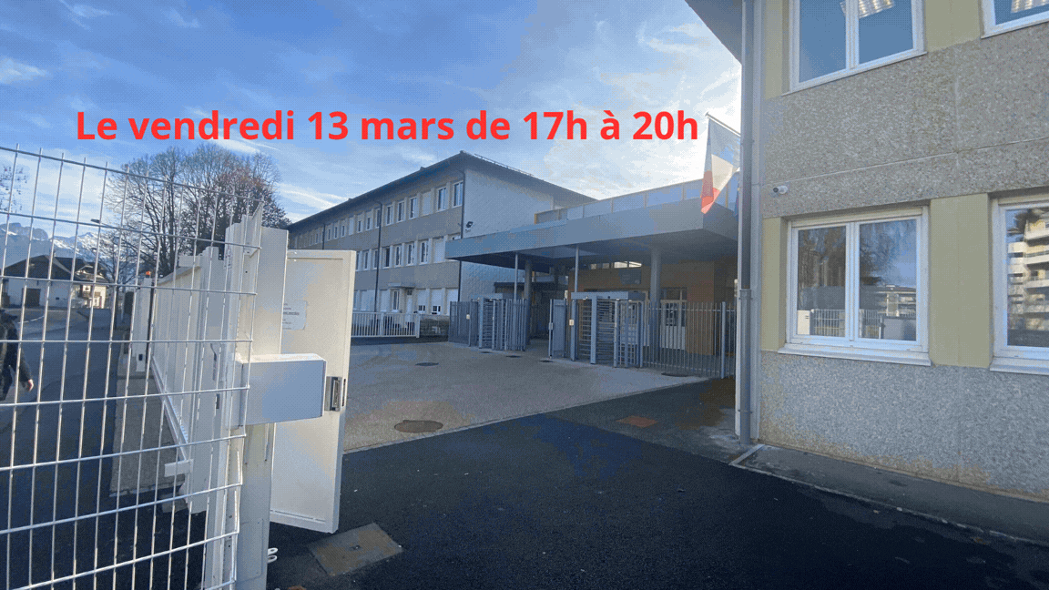 Photo de l'entrée du collège